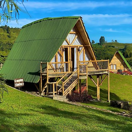 Glamping La Herradura Санта-Роса-де-Кабаль Екстер'єр фото